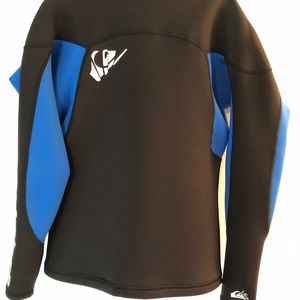 Quicksilver boys weighted rash-guards/wet suit top
